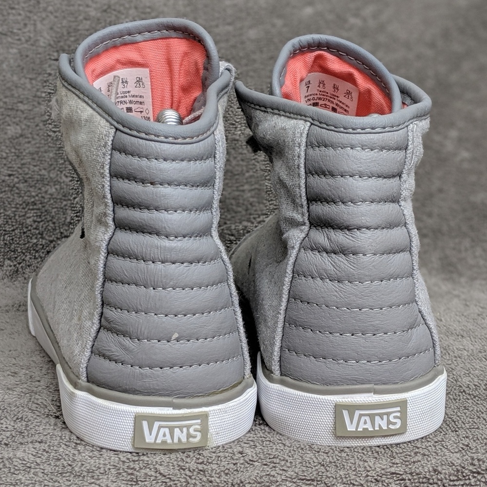 Vans High-Tops - Picture 2 of 7